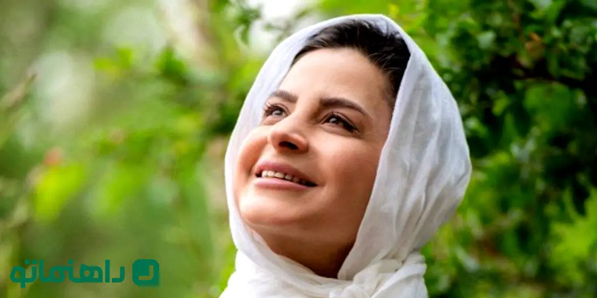 استایل به سبک سلبریتی‌ها؛ استایل هنری با کت کوتاه به سبک سیما تیرانداز