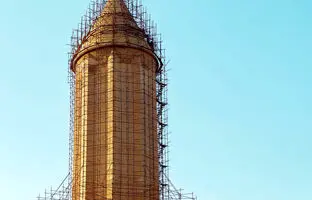 گنبد قابوس زخمی شد