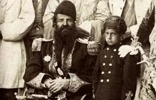 سفر به تاریخ؛ «سردار قاجاری» در کنار «غلام آفریقایی‌اش» 