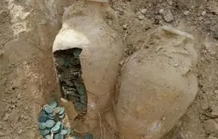 هرجا امامزاده هست گنج وجود دارد؟ 