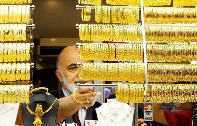 راهنمای بازار؛ قیمت جدید طلای ۱۸ عیار در اول فروردین ۱۴۰۴/ تغییر قیمت طلا، میلیونی شد