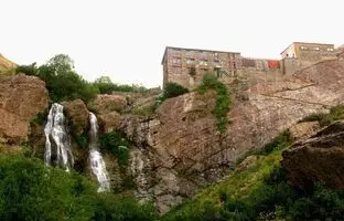 راهنمای سفر؛ کمال الملک کدام آبشار تهران را جاودانه کرده است؟