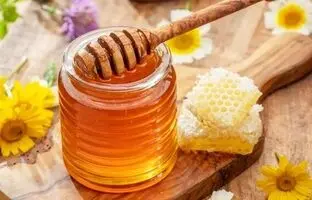 آیا عسل فاسد می‌شود؟/ عسل را با چای بخوریم یا نه؟