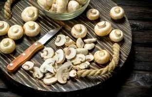 بهترین روش شستشو و نگهداری قارچ برای مدت طولانی 