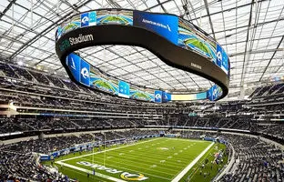 ساخت استادیوم ۵ میلیارد دلاری در آمریکا برای میزبانی جام جهانی + ویدئو