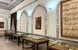 رونمایی از قرآنی با دستخط منسوب به امام رضا (ع) + ویدئو