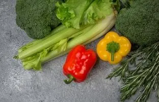 چند توصیه تغذیه ای با آغاز بهار
