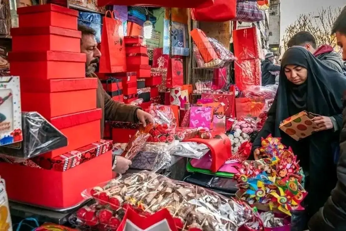 
گرانی به بازار ولنتاین رسید؛ قیمت خرس ۶۹ میلیون
