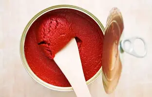 (ویدئو) چطوری از کپک زدن رب گوجه جلوگیری کنیم؟ 