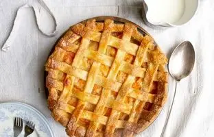 خوشمزه بپزید؛ طرز تهیه پای زردآلو؛ برای مهمانی و دورهمی 