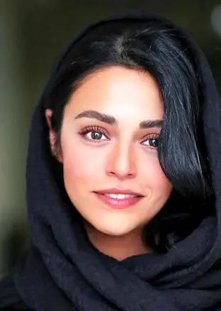 هنر استایل سوگل خلیق با عکسی سیاه سفید