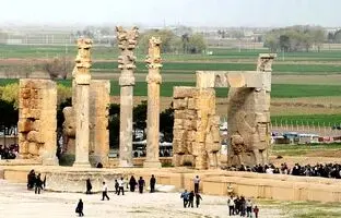 عکس قدیمی: تخت جمشید در سال 1309