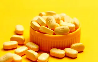 مصرف ویتامین B۶ برای این گروه از زنان خطرناک است!