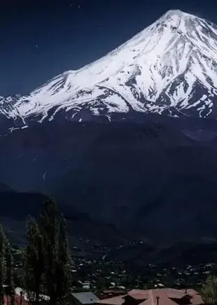 ۵ جای دیدنی اطراف تهران برای یک شب‌مانی خنک در شهریور