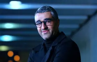  واکنش احساسی خواهر پژمان جمشیدی پس از آزادی او 