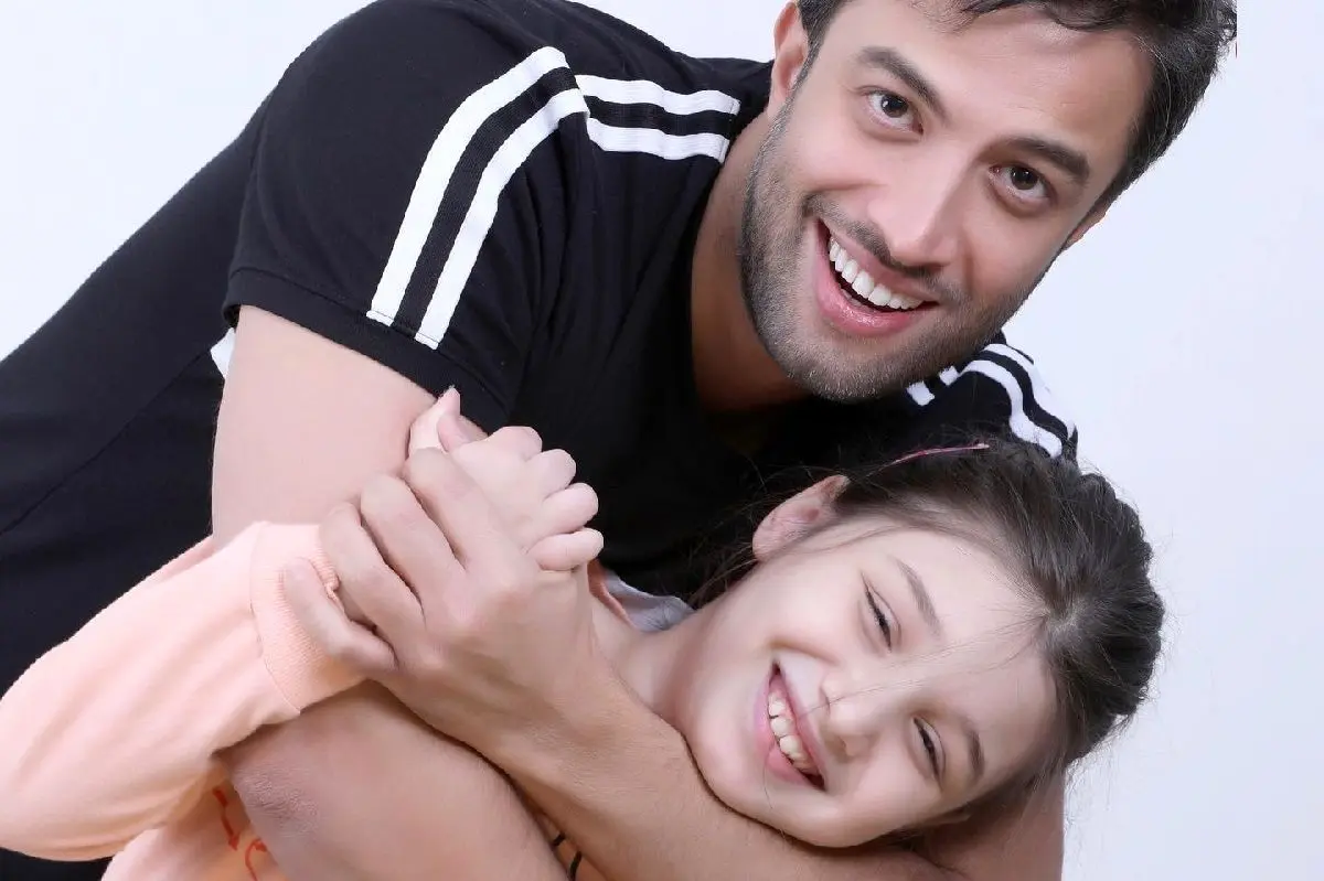  (عکس) تغییر چهره جذاب «بارانا» دختر بنیامین بهادری بعد 4سال در 13سالگی 