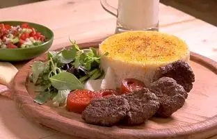 خوشمزه بپزید؛ طرز تهیه کته سماقی با کباب تابه ای مخصوص؛ یک ترکیب عالی و بی نظیر
