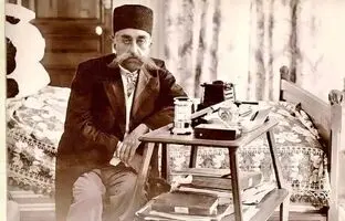 مظفرالدین‌شاه قاجار در ۱۴ سالگی + تصویر