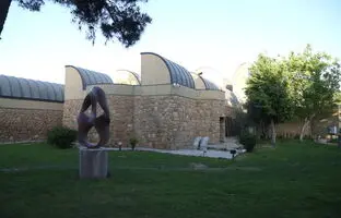 ساخت این بوستان از یک بدهی آغاز شد