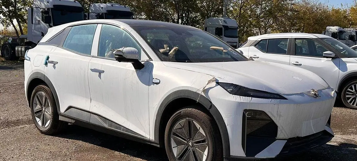 شاسی‌بلند وارداتی سایپا به ایران رسید + عکس