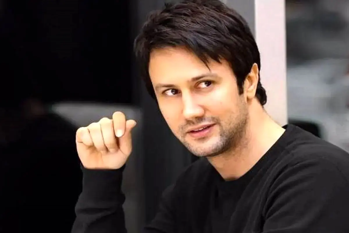 نوروز 1404؛ هفت سین شاهرخ استخری کنار خانواده