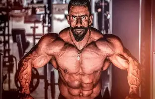 حمایت جالب هادی چوپان از امیر تتلو 