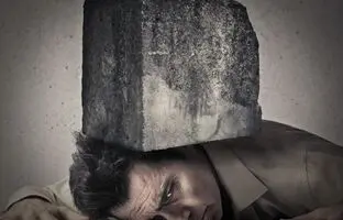 اگر از رفتارهای سمی خسته شده‌اید، تکنیک «سنگ خاکستری» به شما کمک می‌کند!