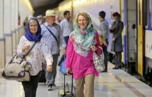 اخراج توریست از کشور در صورت تخلف از قانون حجاب