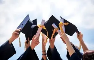منظور از دوره نوبت دوم یا شبانه چیست و چه تفاوتی با دوره روزانه دارد؟