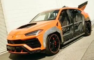 طراحی بسیار عجیب شاسی بلند لامبورگینی / اوروس بدون دَر