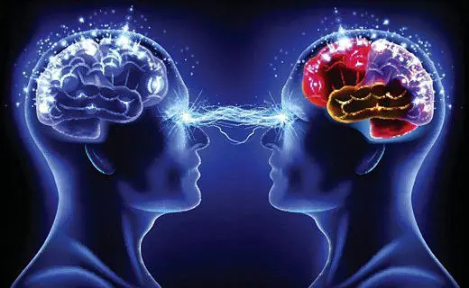 چگونه ذهن دیگران را بخوانیم؟ نشانه‌هایی برای شناسایی افراد منفی‌نگر، دروغ‌گو و کم‌عزت‌نفس 