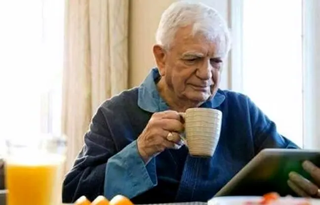 قبل از خواب از این نوشیدنی‌ها پرهیز کنید