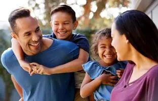 
چگونه والدین امروزی باشید؟
