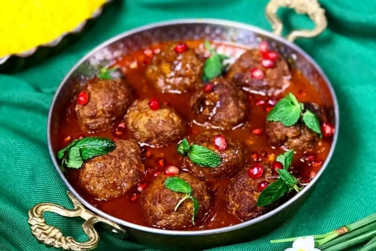 طرز تهیه کوفته انار و گردوی مجلسی ؛ غذای مخصوص شب یلدا + فوت و فن