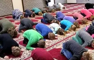 
نماز در مدارس هلند ممنوع شد
