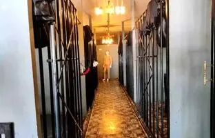 راهنمای سفر؛ رستورانی با تم زندان در دبی! + ویدئو