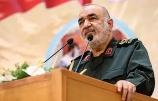 
فرمانده کل سپاه به اسرائیل و آمریکا: منتظر و آماده هستیم
