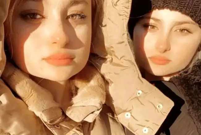  سارا و نیکا سریال پایتخت در شب یلدا 