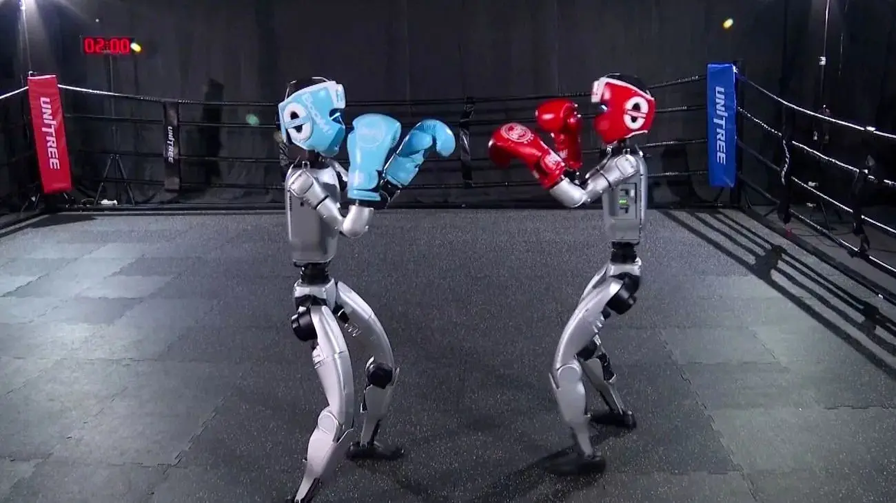 اولین مسابقه بوکس ربات‌های انسان‌نما برگزار شد؛ خودنمایی چین در حوزه رباتیک + ویدئو