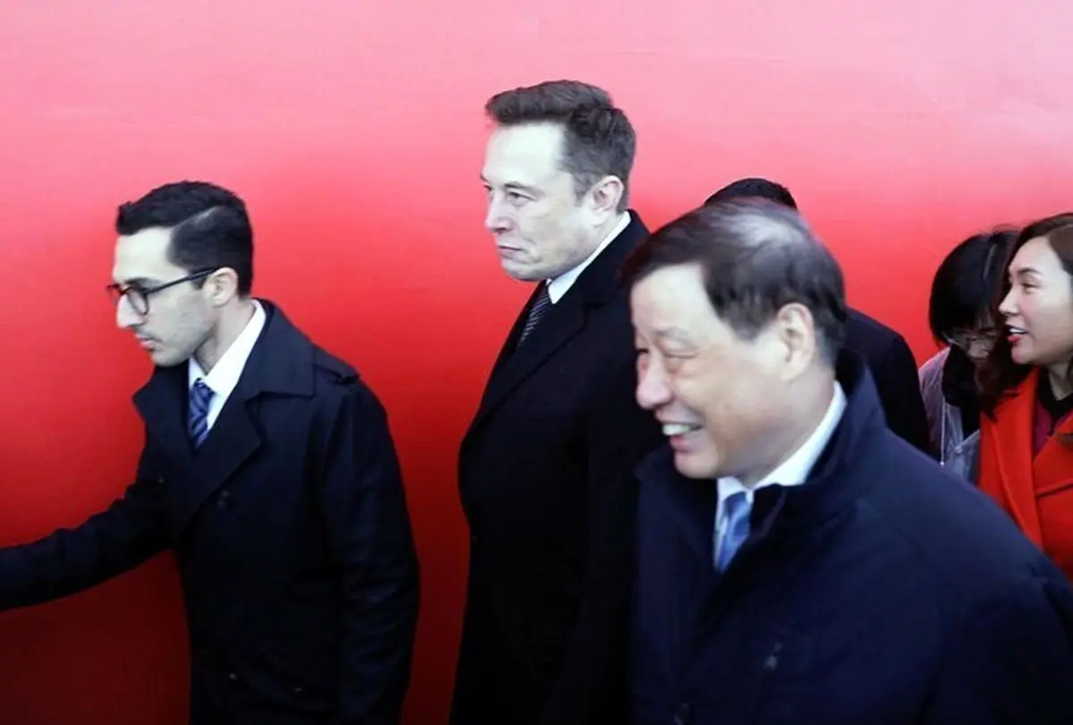 ایلان ماسک، امید افشار را اخراج کرد