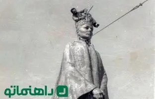 مجسمه غول پیکر فرح پهلوی در منجیل؛ طنابی به دور گردن! + تصاویر