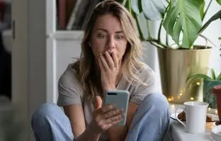 ۱۰ چیزی که هرگز نباید در شبکه‌های اجتماعی منتشر کنید
