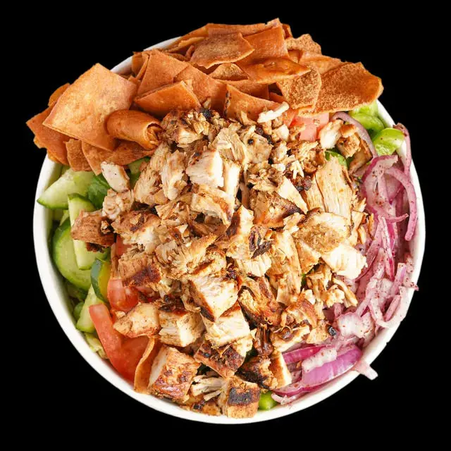 خوشمزه بپزید؛ طرز تهیه سالاد شاورما، سالاد شیک و مجلسی