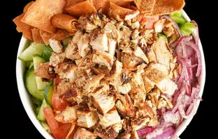 خوشمزه بپزید؛ طرز تهیه سالاد شاورما، سالاد شیک و مجلسی