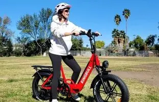 کینگ بول یک دوچرخه برقی تاشو با طراحی جذاب معرفی کرد + تصاویر