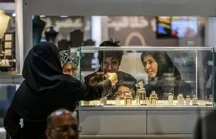 
قیمت طلا چطور عروس‌ و داماد‌ها را شوکه می‌کند؟
