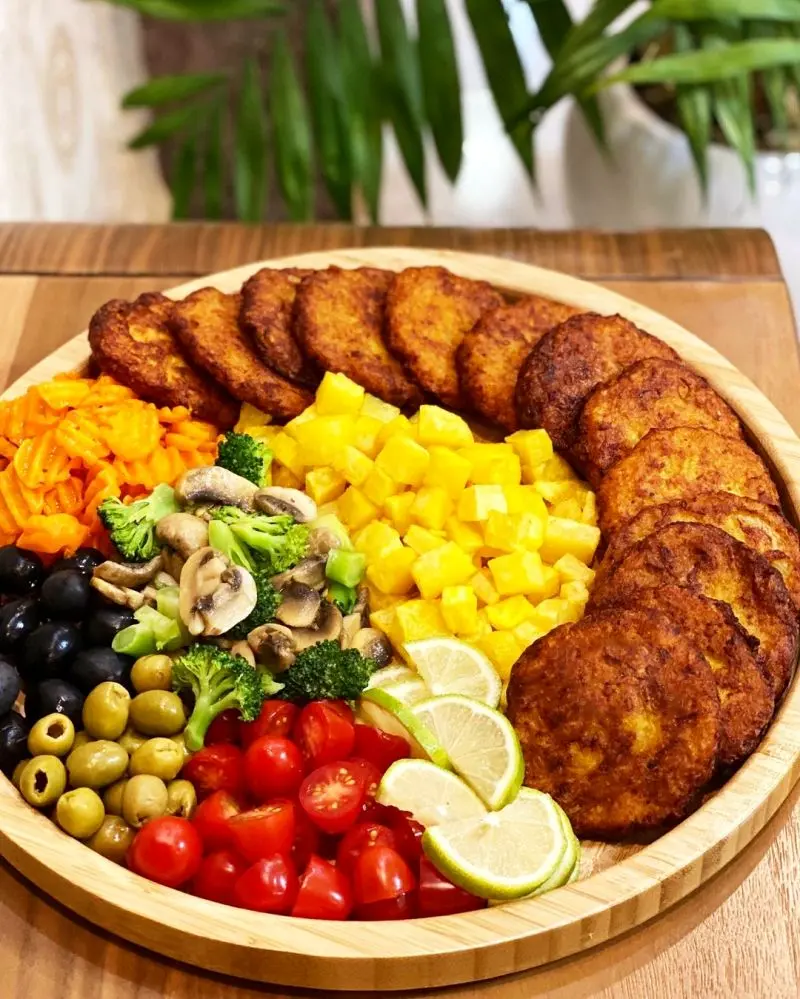 طرز تهیه انواع کتلت + رازهای مهم برای تهیه کتلت‌های گیاهی خوشمزه و سالم