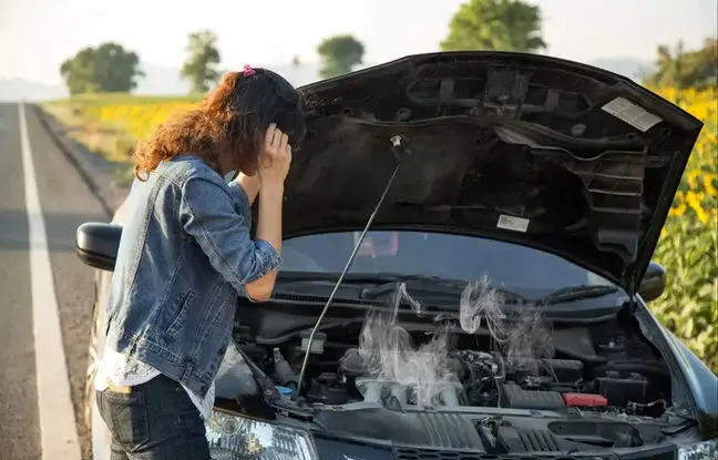  5 آسیب درجا کار کردن خودرو به موتور