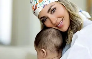 پاپاراتزی ۱۴۰۴؛ قایق اسفناج به سبک مینا مختاری و پسر بهرام رادان