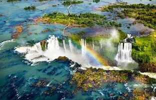 اینجا یکی از زیباترین عجایب هفتگانه جدید جهان است